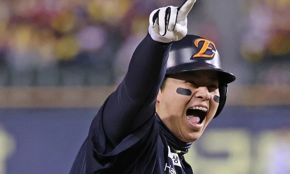 한화, 노시환과 ‘11년 최대 307억’ 초대형 계약 포스팅 MLB 진출 조항도 포함