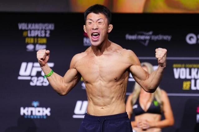 ‘프로그맨’ 김상욱(33)이 UFC 본무대 진출을 눈앞에 두고 아쉬운 좌절을 맛봤다.