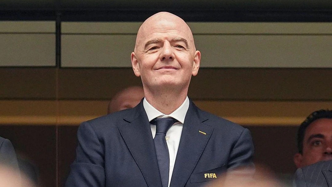 FIFA 인판티노 회장, 월드컵 지분 매각 계획 추진