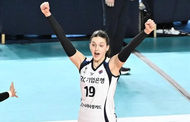 IBK기업은행 빅토리아, 2시즌 연속 800득점 마치고 출국…재계약은 새 감독 선임 후 결정