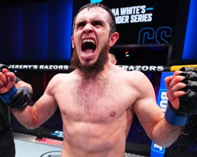 "그는 더 맞았어야 해" UFC 322 관중석 난투극 후폭풍!…마카체프 측근의 충격 고백→뒷배경 끝내 드러났다?
