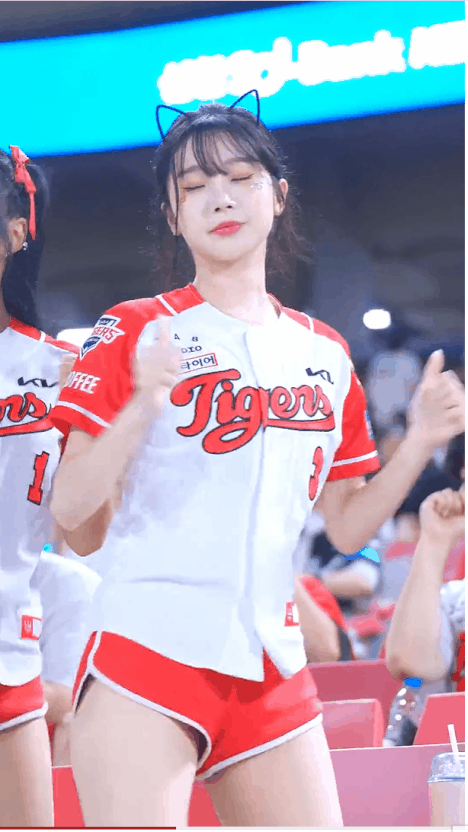 다운로드 2.gif