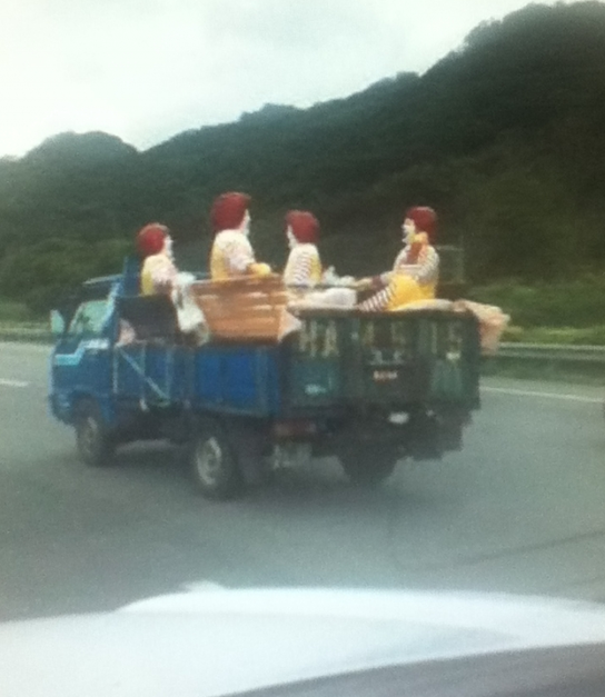 본점에서.png