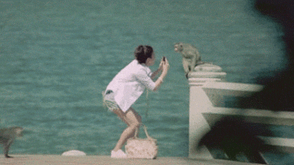 자연스럽게.gif