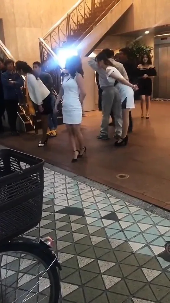 videoframe_11925.png