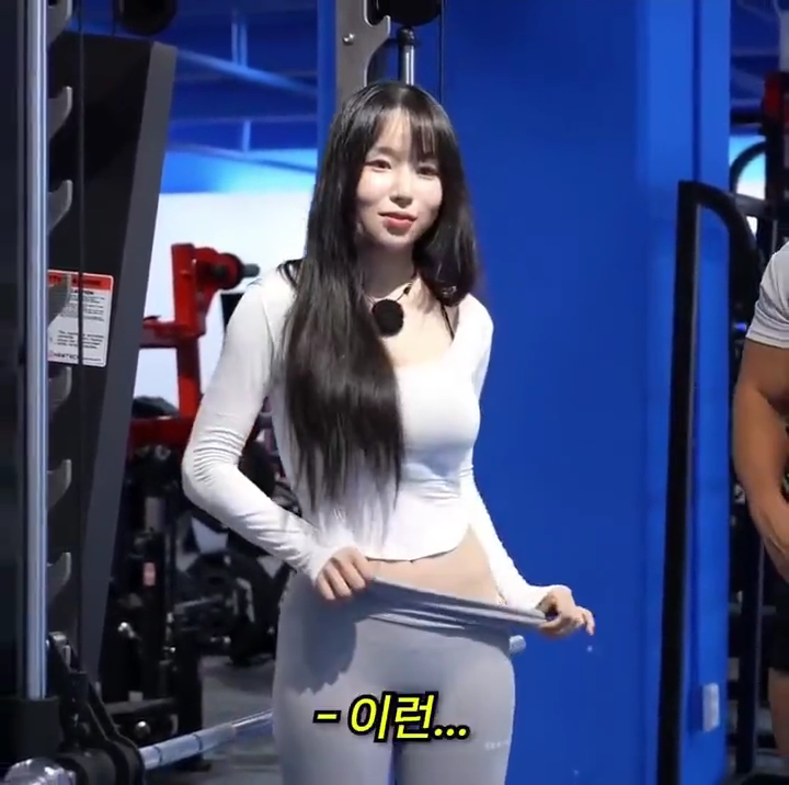 videoframe_9439.png