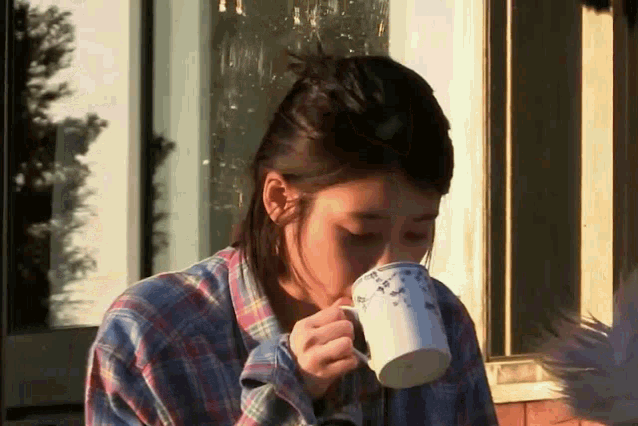 b986fa86fe122994d5eeedd9f400967f_n8wZFAEo_da8a5277d7fa3ab4145cd175b380bb3749331835 1.gif