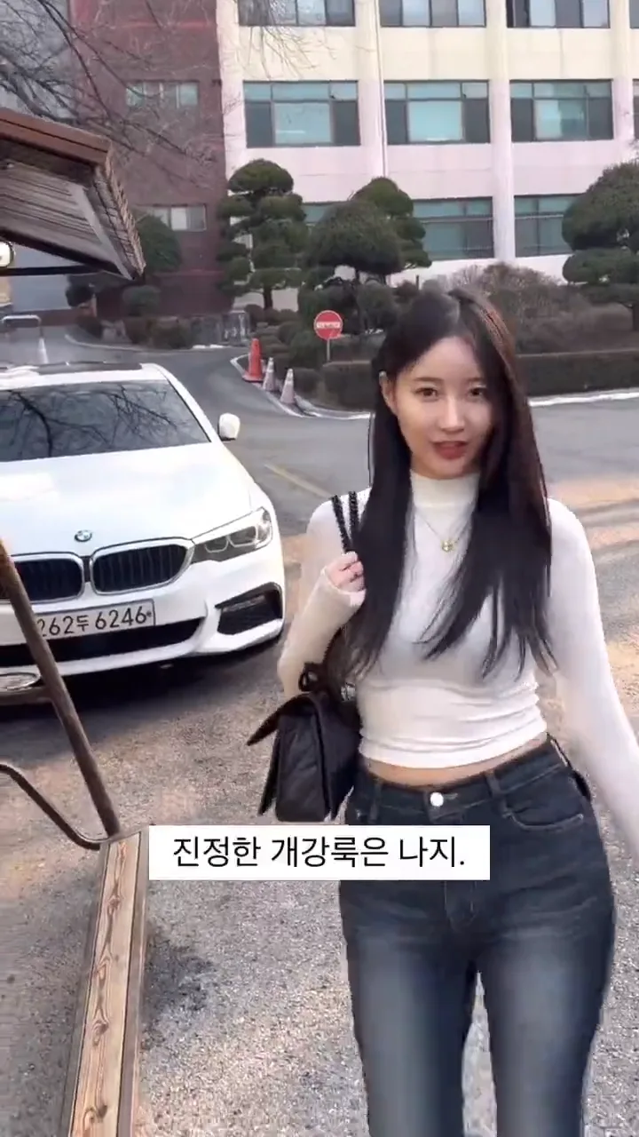 videoframe_16339.png