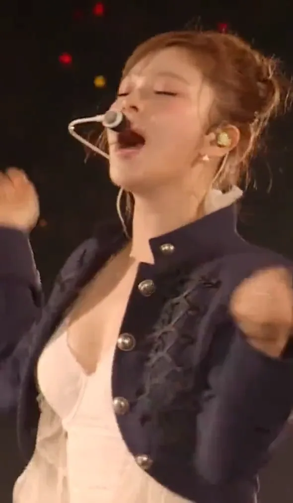 videoframe_3891.png