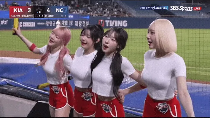 videoframe_3392.png