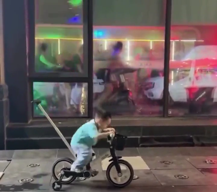 videoframe_8902.png
