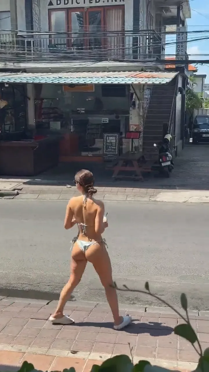 videoframe_3915.png
