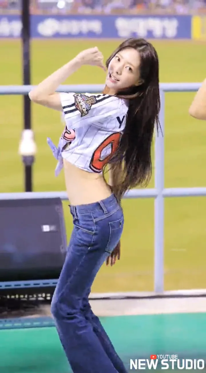 videoframe_13861.png