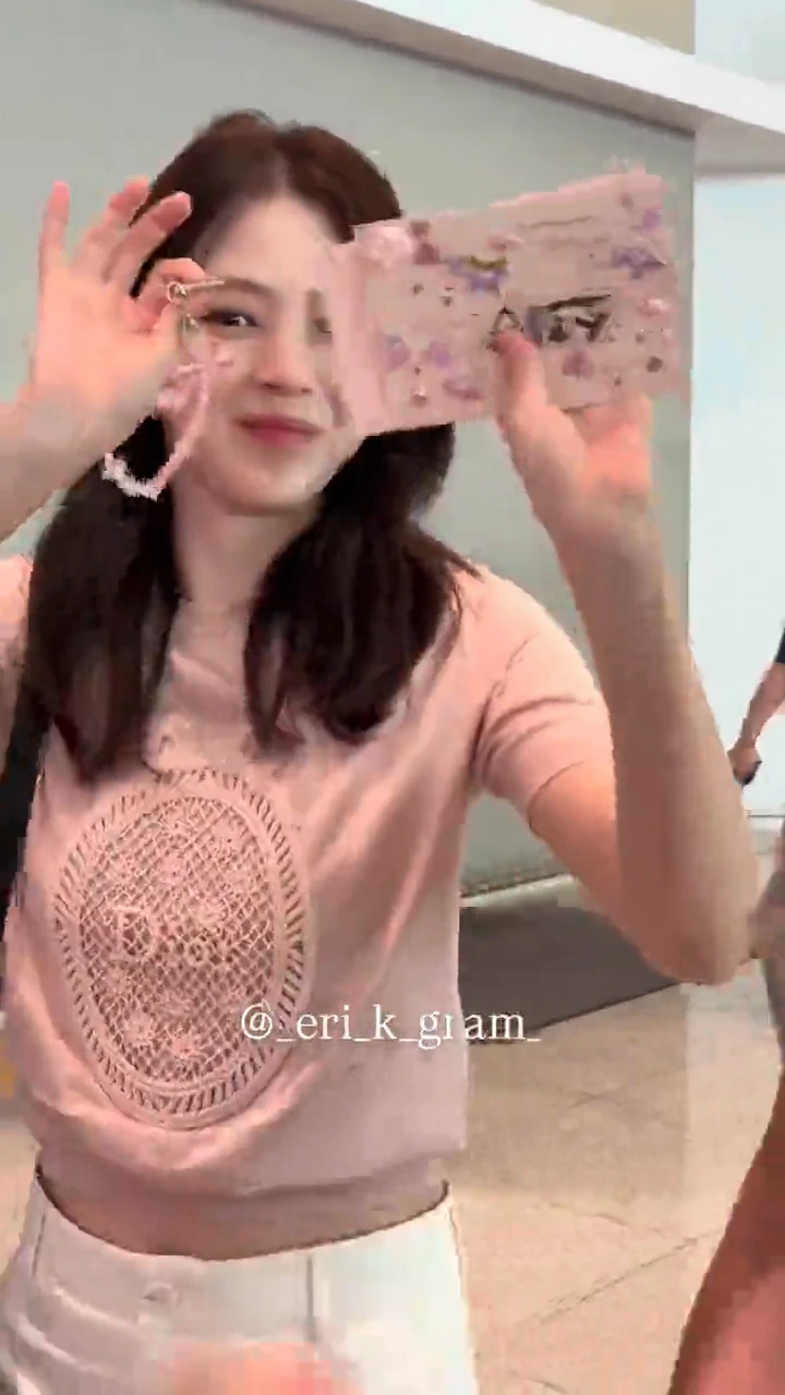 videoframe_6082.png