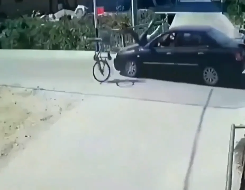 videoframe_1796.png