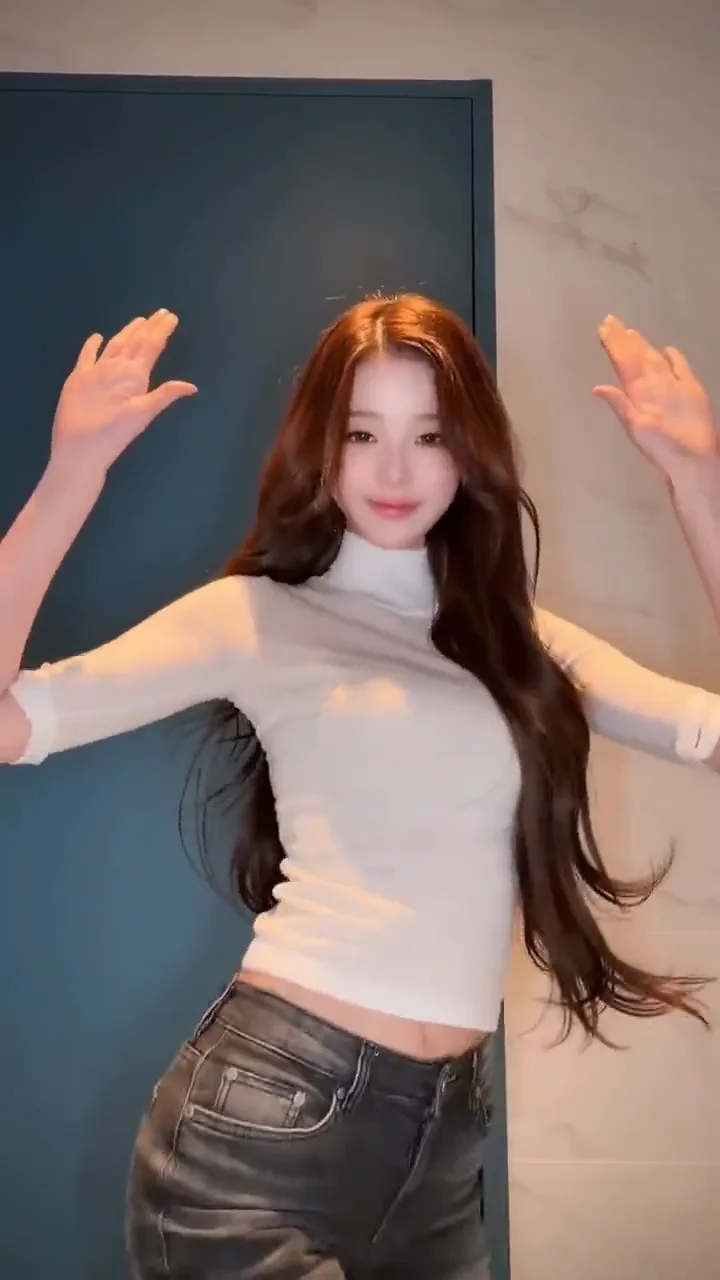 videoframe_6463.png