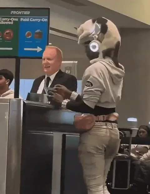 videoframe_561.png