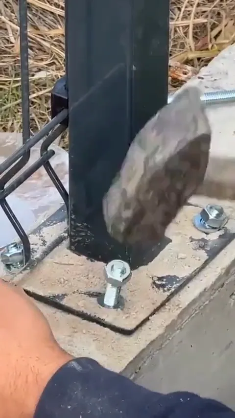 videoframe_4998.png