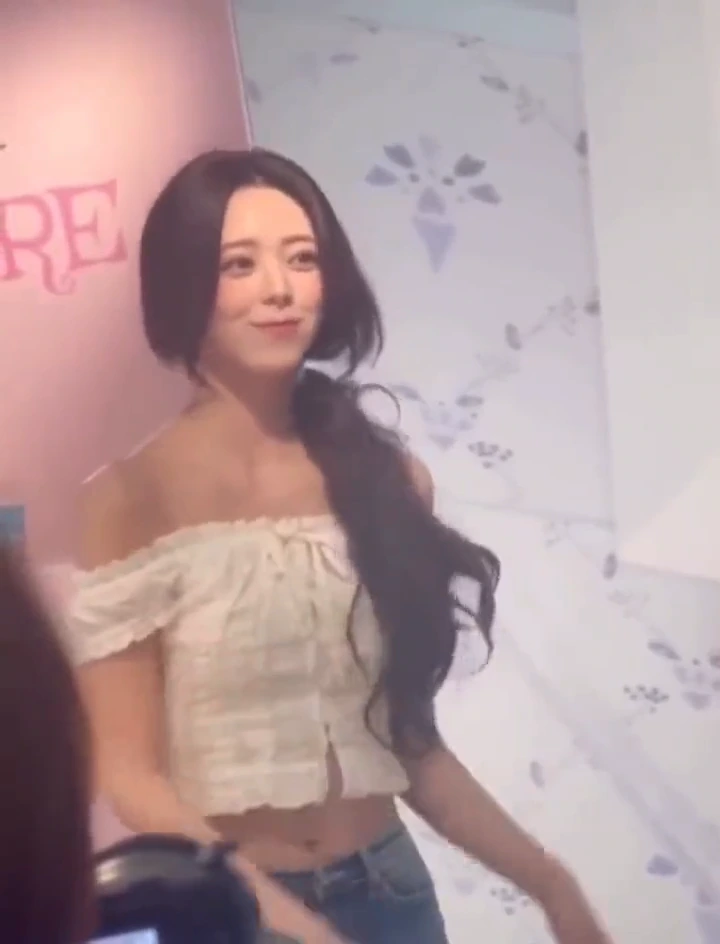 videoframe_29862.png