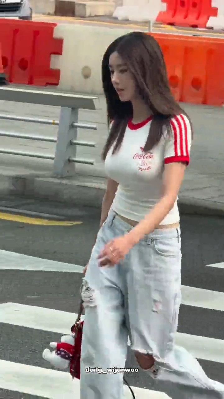 videoframe_1018.png