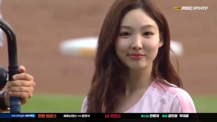 videoframe_71415.png