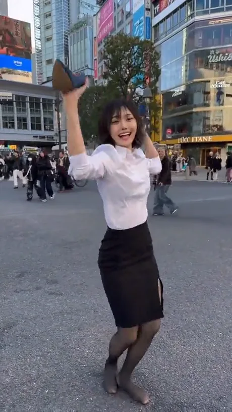 videoframe_4984.png