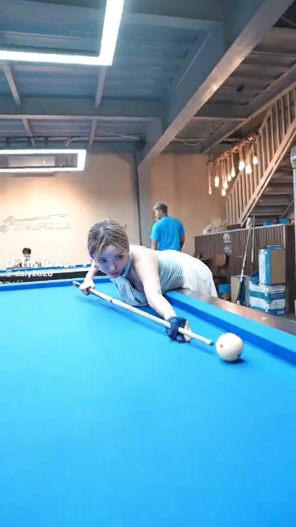 videoframe_1986.png