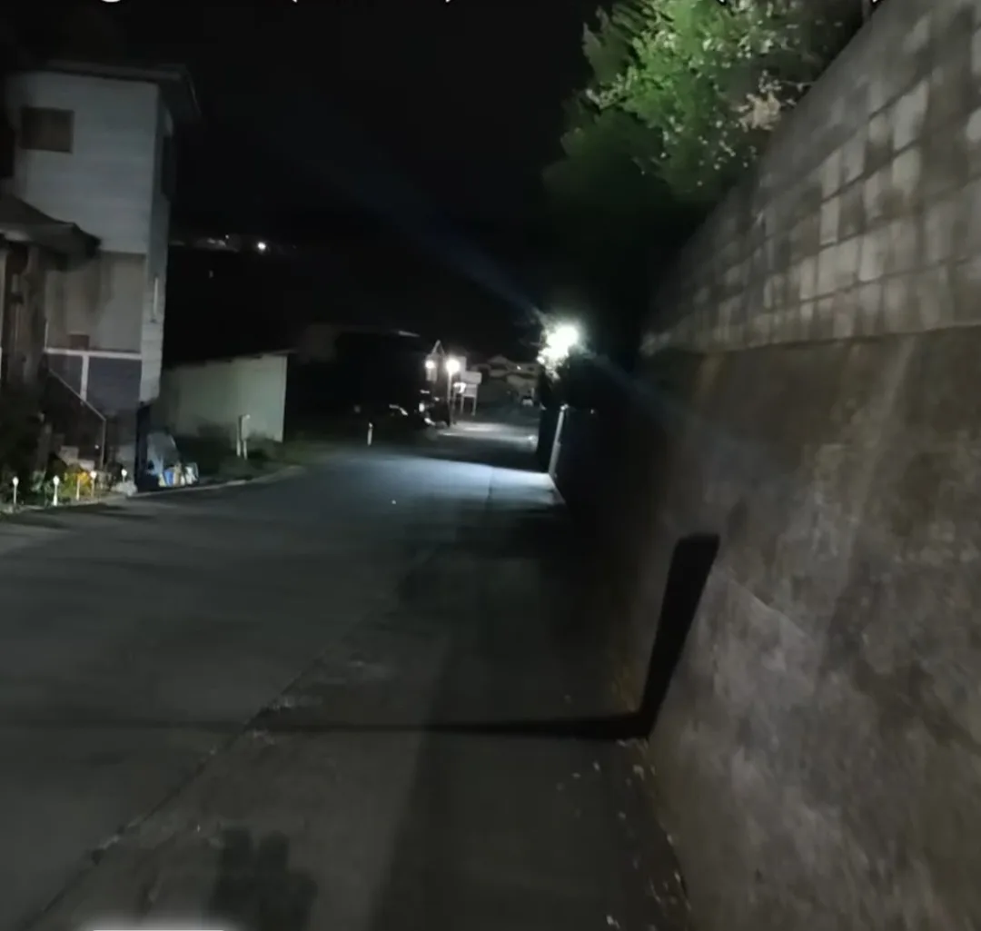 Screenshot_20260417_202451_YouTube.jpg